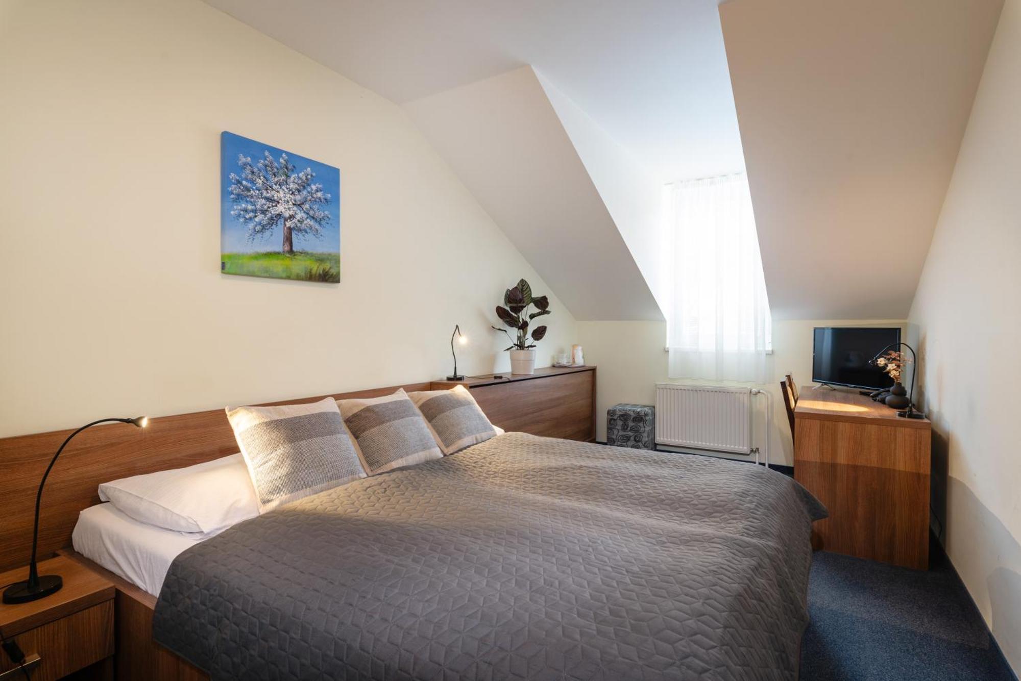 Horsky Hotel Remata Raztocno Zewnętrze zdjęcie