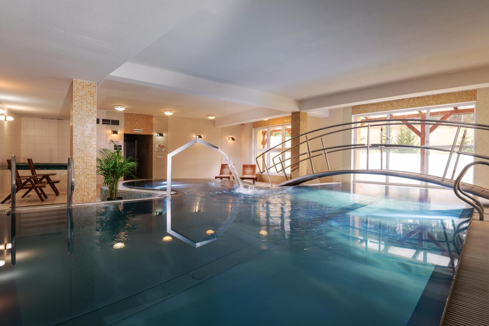 Horsky Hotel Remata Raztocno Zewnętrze zdjęcie