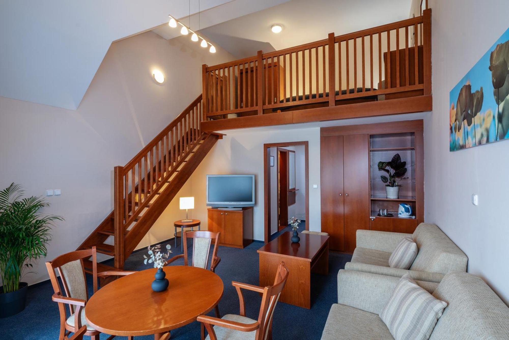 Horsky Hotel Remata Raztocno Zewnętrze zdjęcie